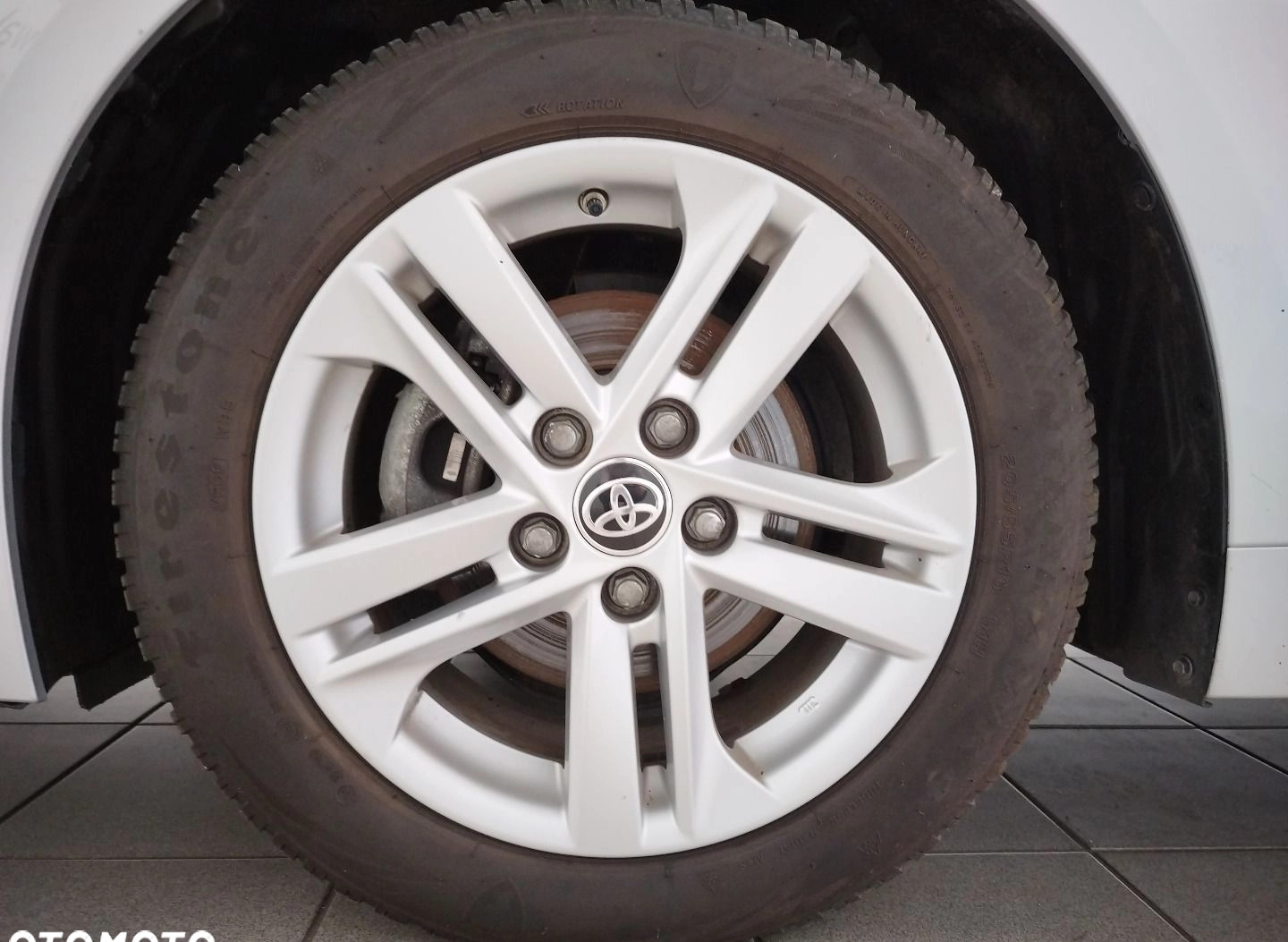 Toyota Corolla cena 89900 przebieg: 69356, rok produkcji 2020 z Torzym małe 379